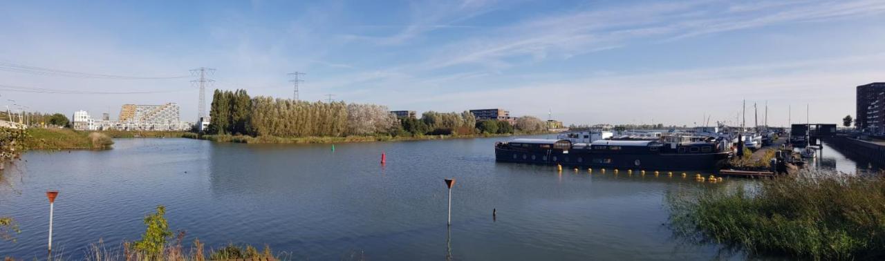 Wheelhouse Euphrate Houseboat Bed & Breakfast Diemerbrug Exterior foto