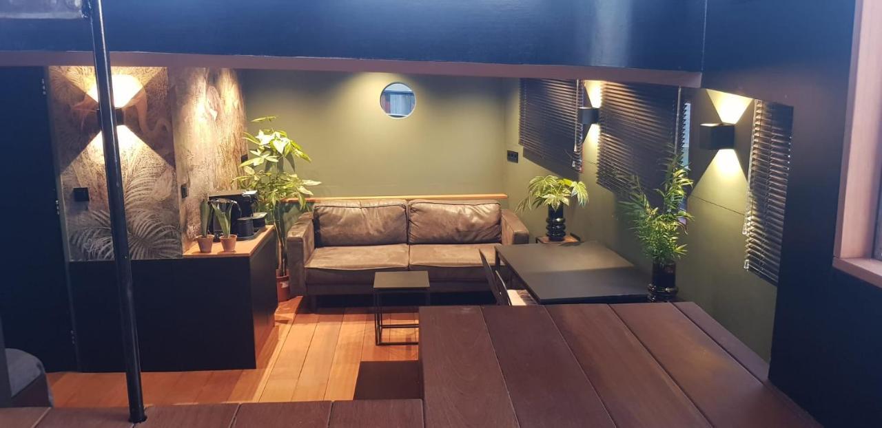 Wheelhouse Euphrate Houseboat Bed & Breakfast Diemerbrug Exterior foto